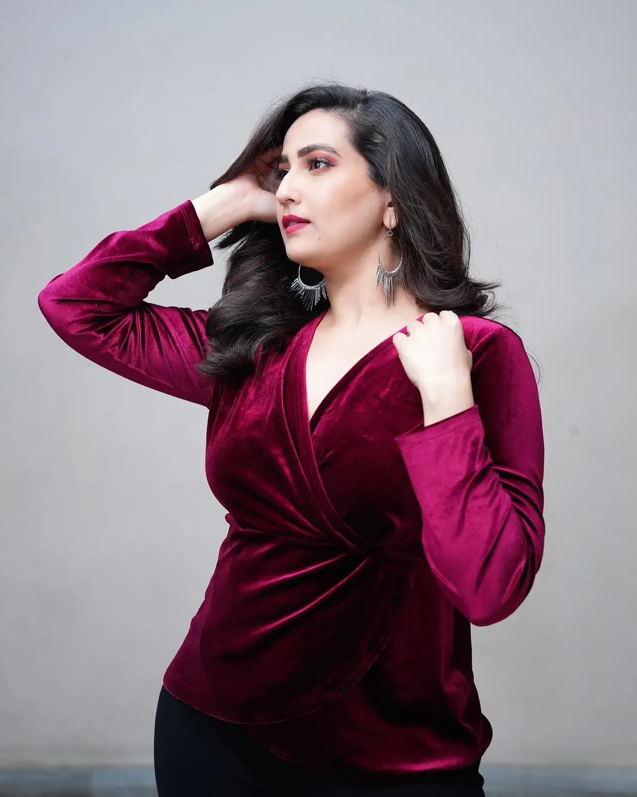 South TV Actress Rampalli Manjusha in Maroon Top Jeans